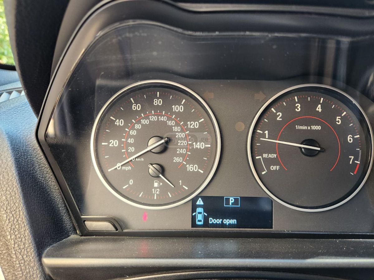 BMW M235 2013 — photo 2