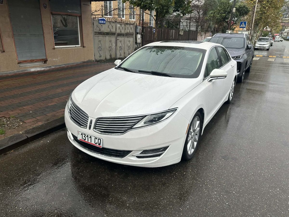 Lincoln MKZ 2014 — photo 2