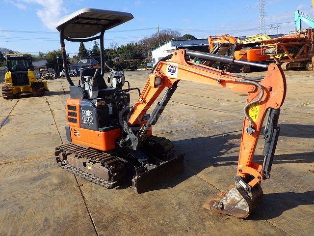 Hitachi 20423 2018 — photo 2