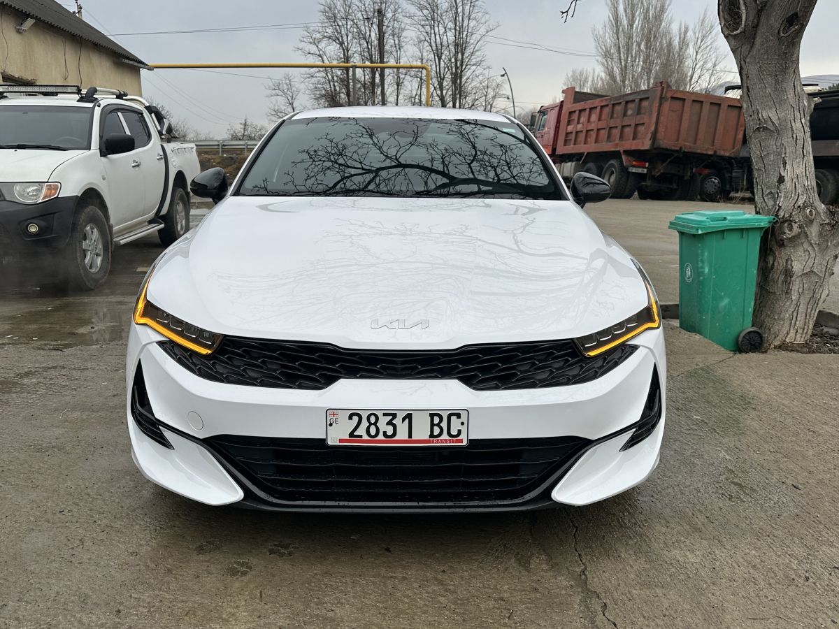Kia K5