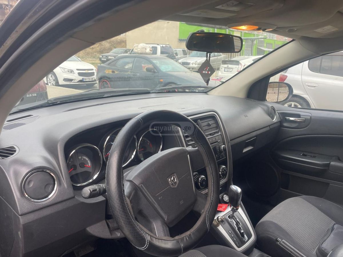 Dodge Caliber 2010 — photo 2