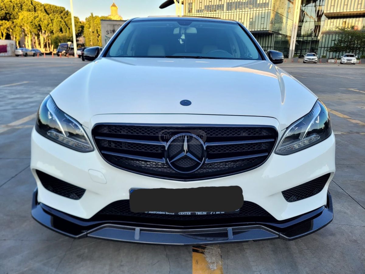 Mercedes-Benz E 220 2013 — photo 2