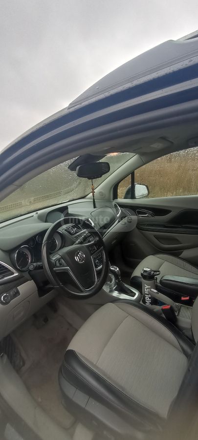 Buick Encore 2016 — photo 2