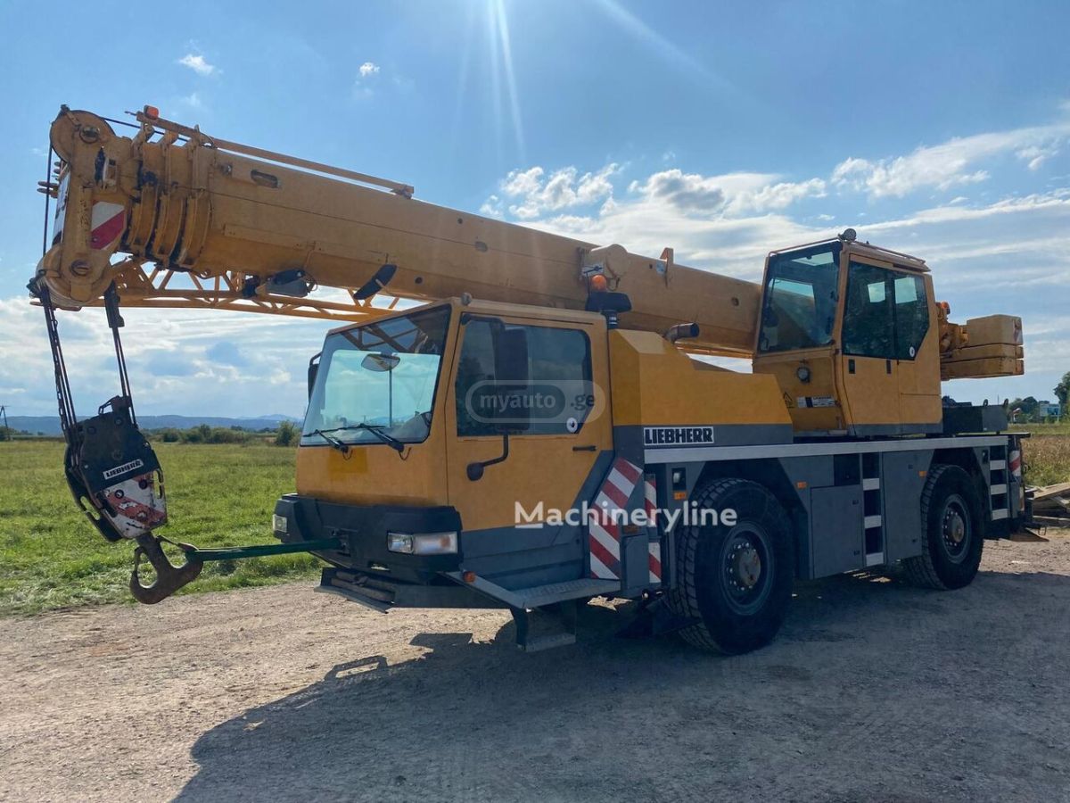 Liebherr 11614 2008 — photo 2