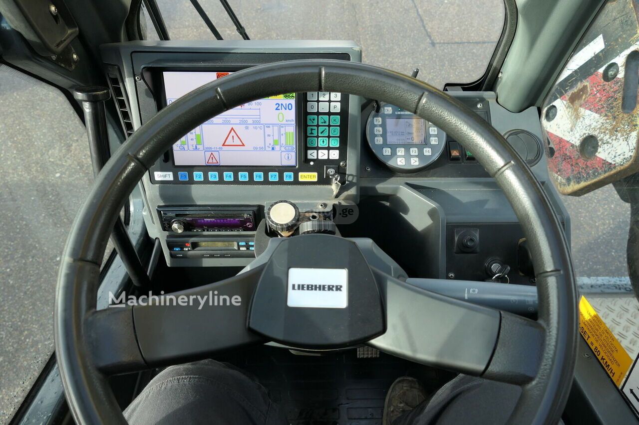 Liebherr 11614 2011 — photo 2
