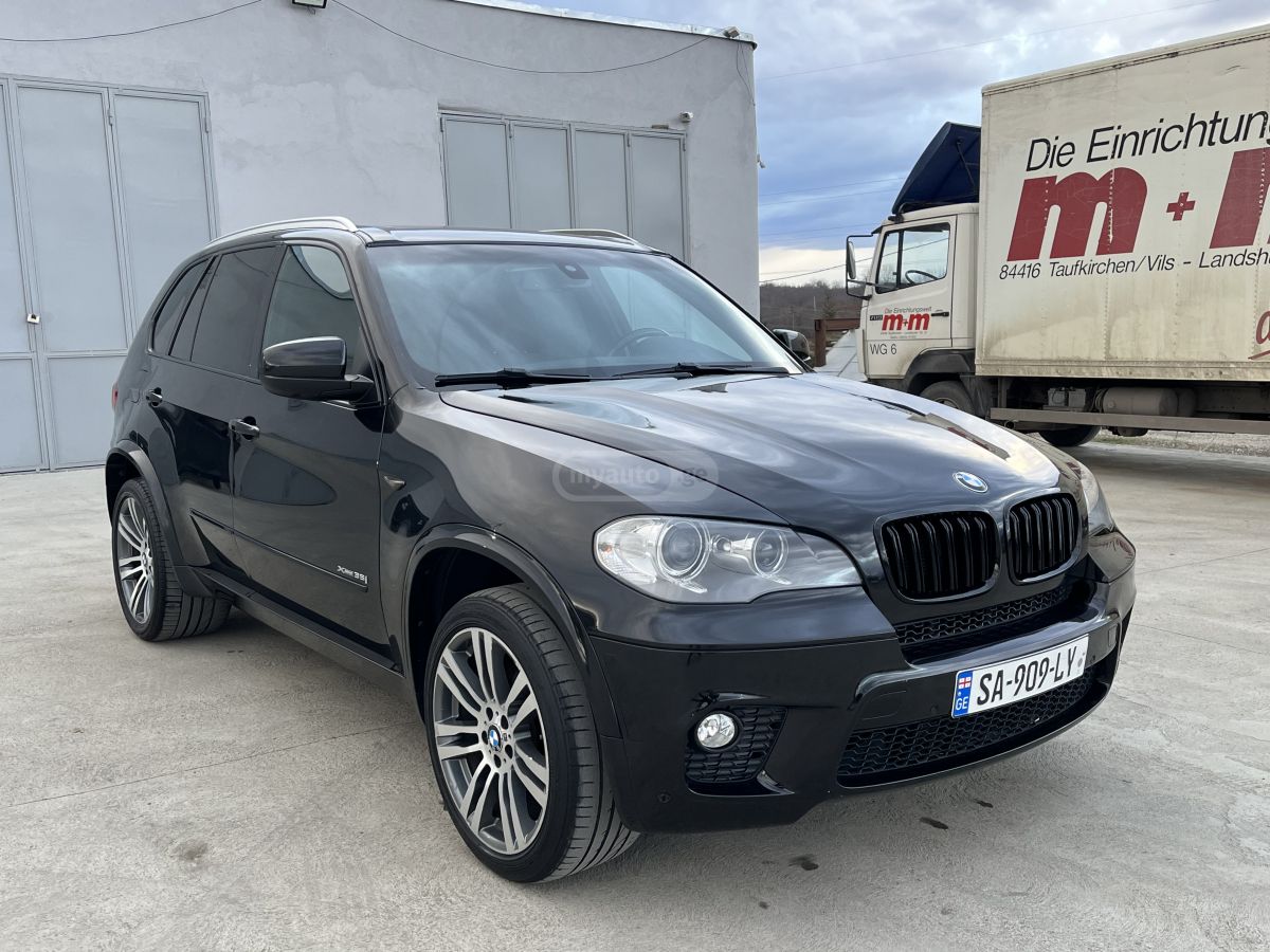 BMW X5 2013 — photo 2