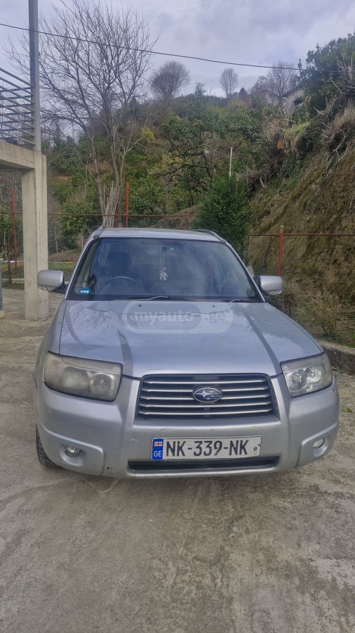 Subaru Forester 2005 — photo 2
