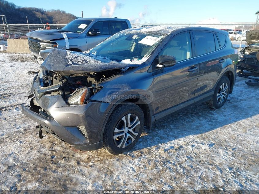 Toyota RAV4 2018 — photo 2
