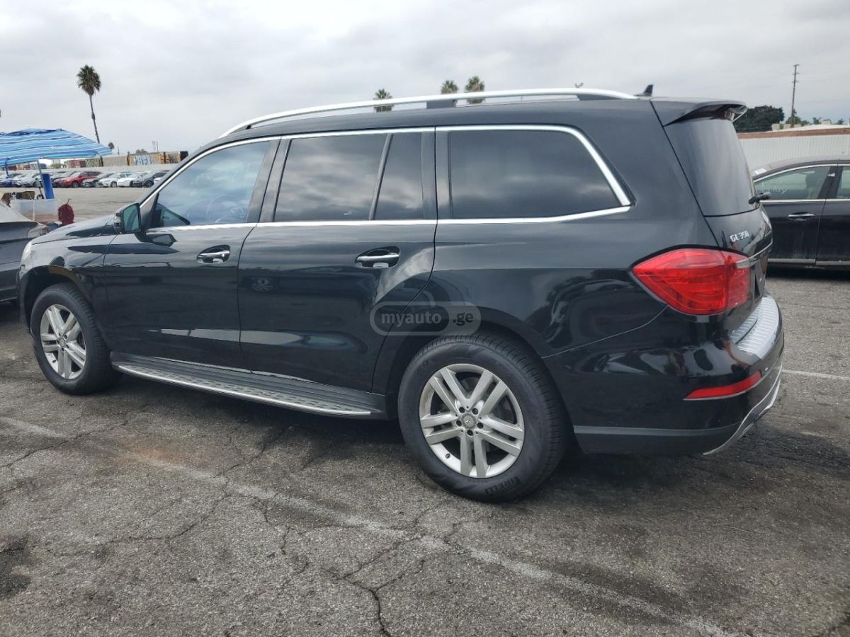 Mercedes-Benz GL 350 2015 — photo 2