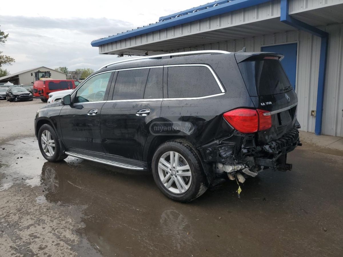Mercedes-Benz GL 350 2016 — photo 2