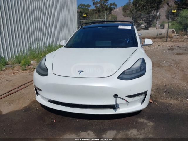 Tesla Model 3 2020 — photo 2