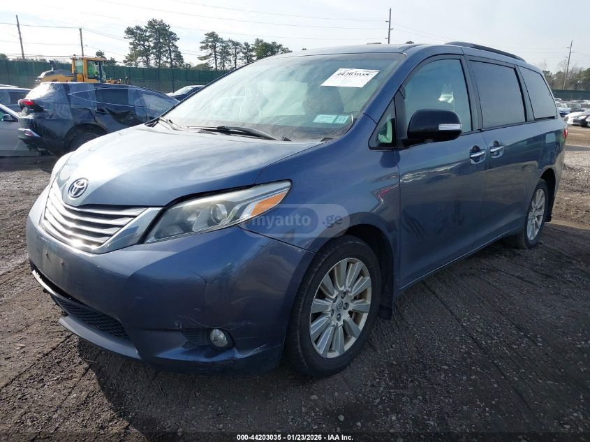 Toyota Sienna 2017 — photo 2