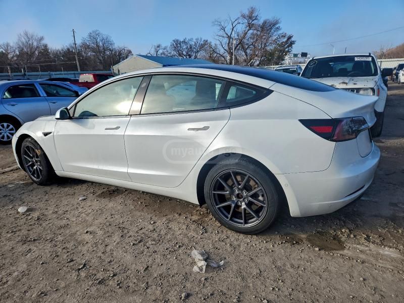 Tesla Model 3 2022 — photo 2