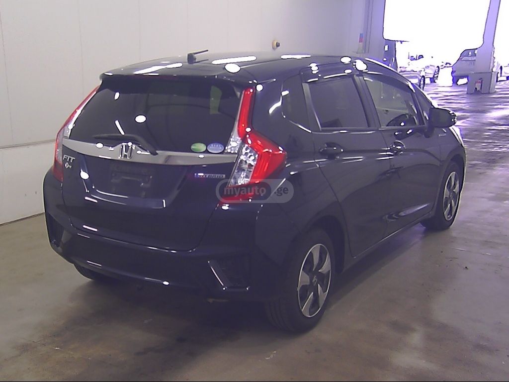 Honda Fit 2017 — photo 2