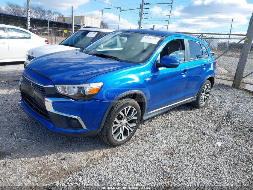 Mitsubishi Outlander Sport 2017 — photo 2