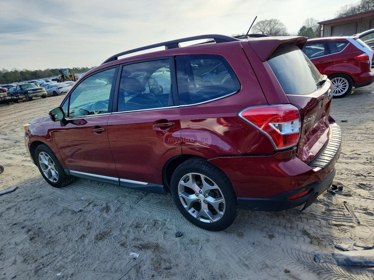 Subaru Forester 2015 — photo 2