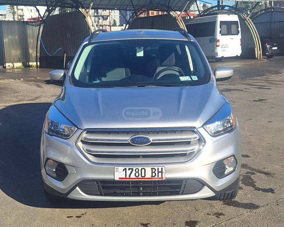 Ford Escape 2017 — photo 2