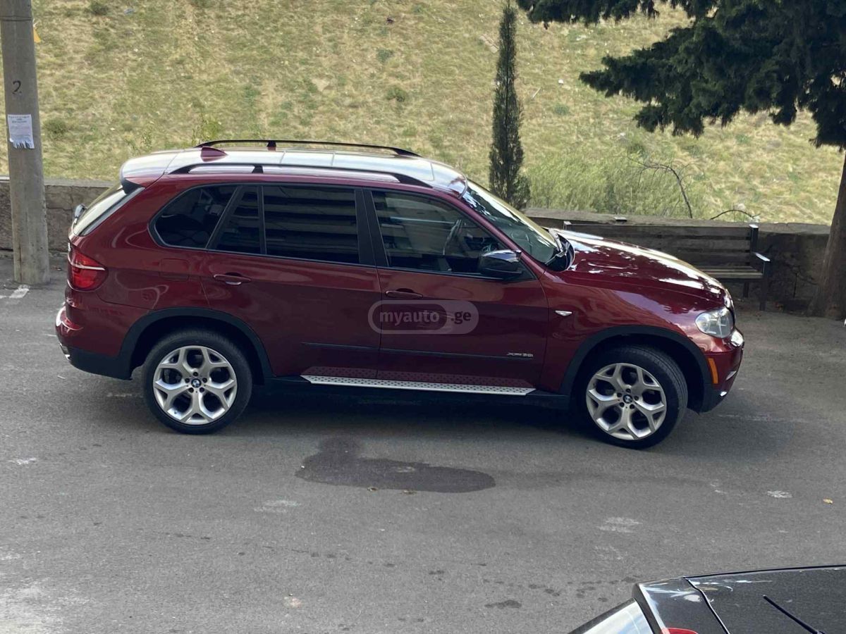 BMW X5 2013 — photo 2