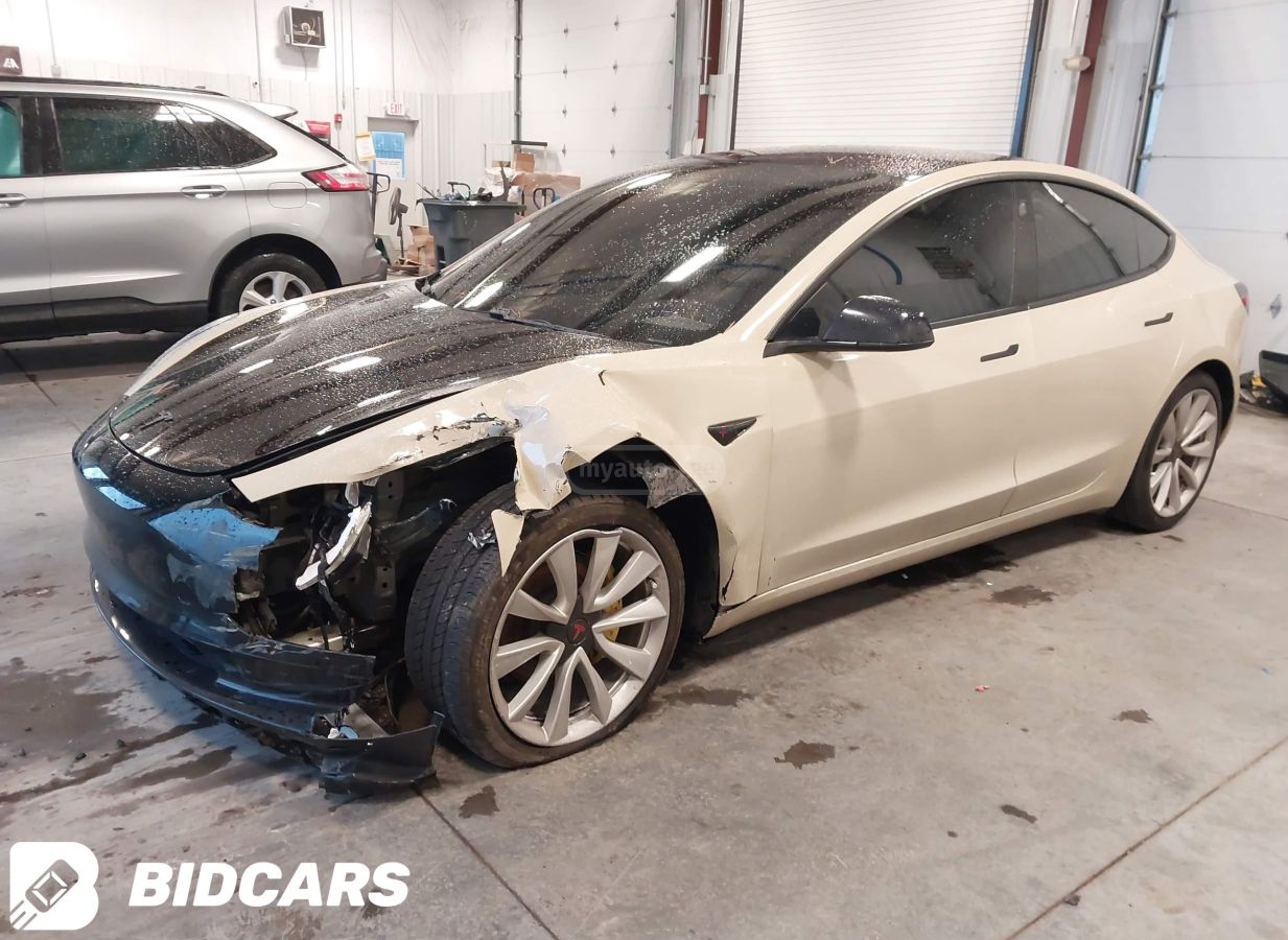 Tesla Model 3 2018 — photo 2