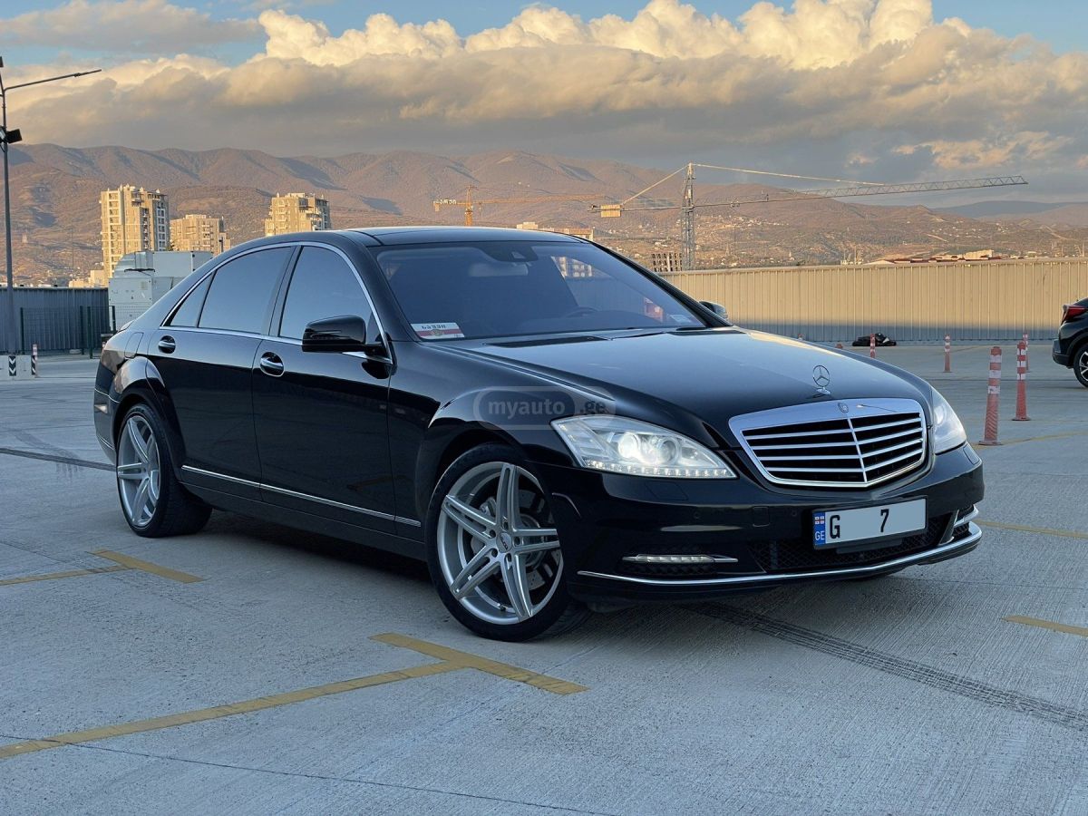Mercedes-Benz S 550 2013 — photo 2