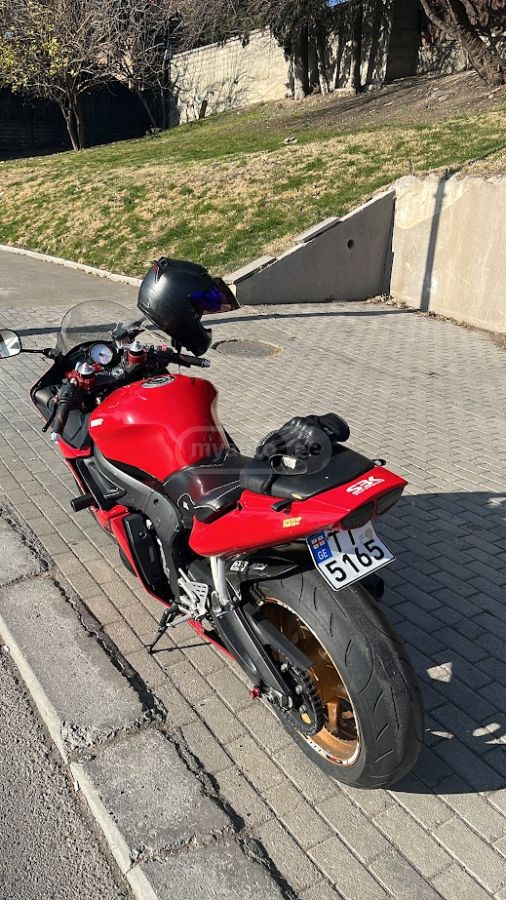 Yamaha YZF-R6 2005 — photo 2