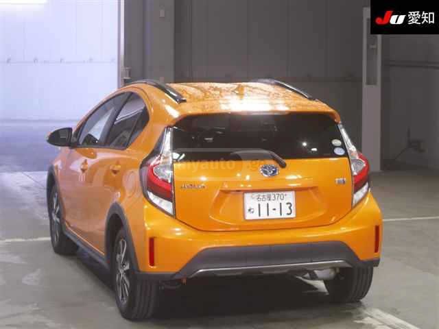 Toyota Aqua 2018 — photo 2