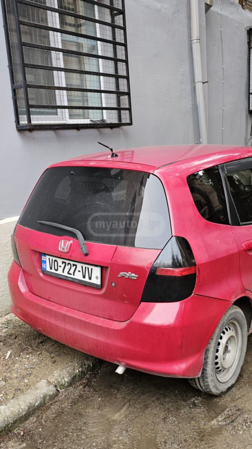 Honda Fit 2005 — photo 2