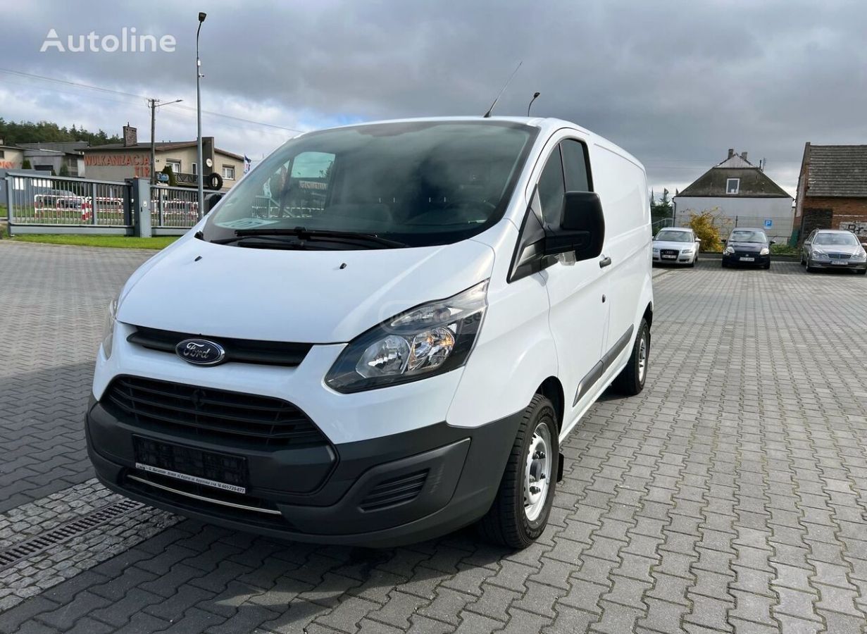 Ford Transit 2017 — photo 2