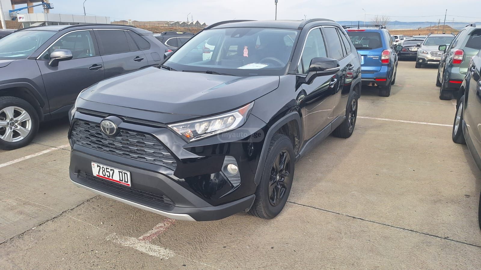 Toyota RAV 4 2019 — photo 2