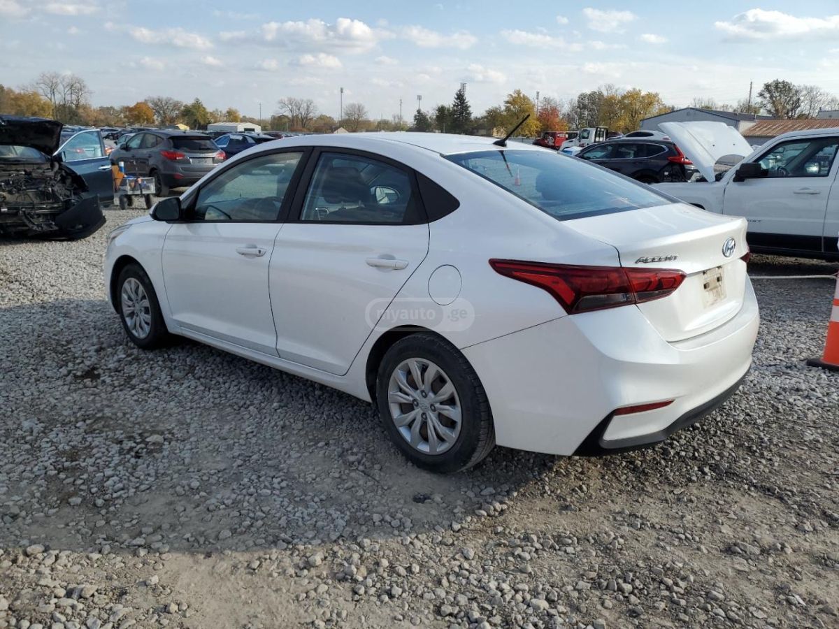 Hyundai Accent 2019 — photo 2