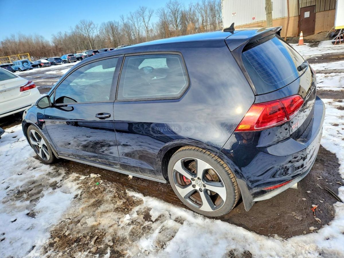 Volkswagen GTI 2015 — photo 2