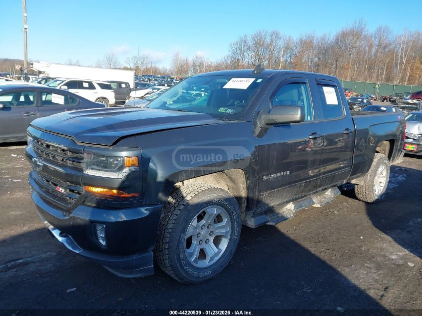 Chevrolet Silverado 2018 — photo 2