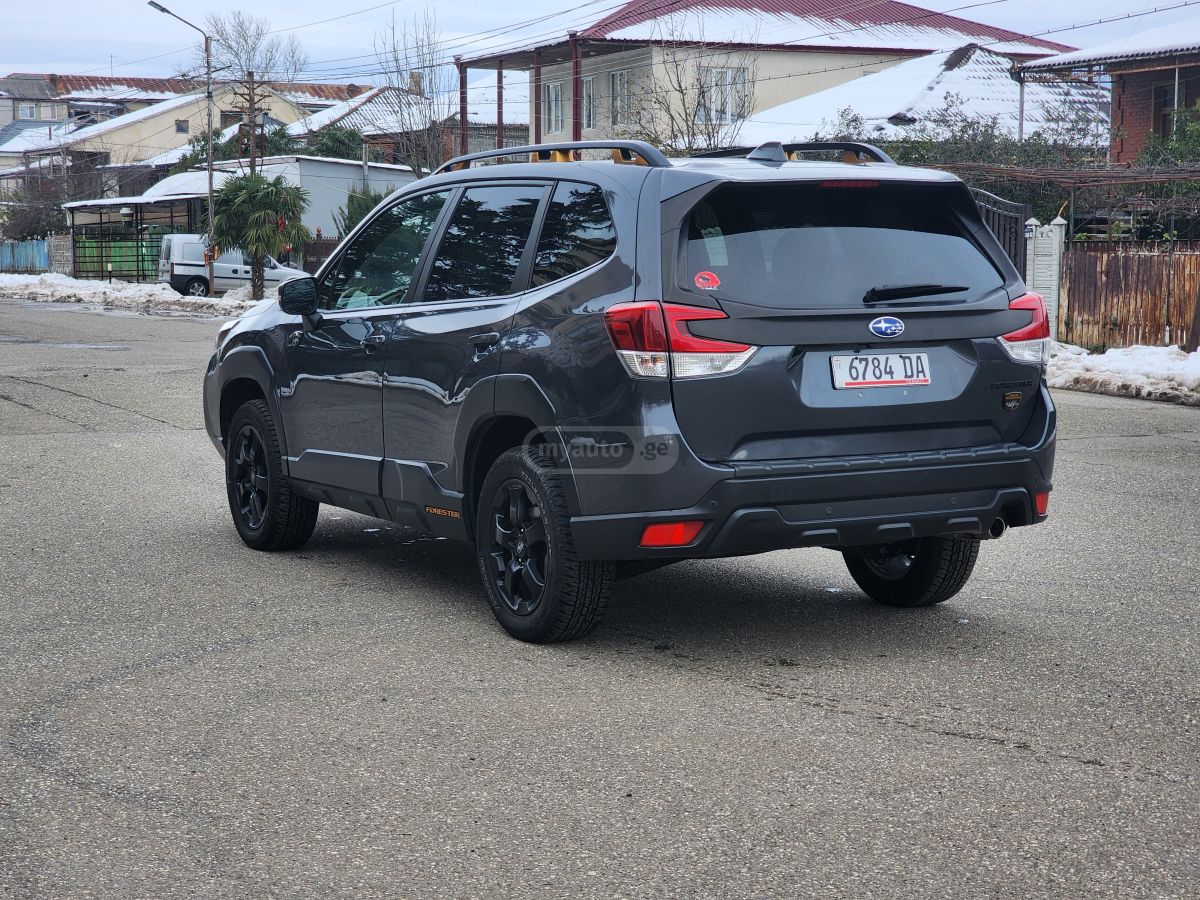Subaru Forester 2021 — photo 2