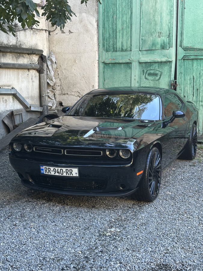 Dodge Challenger 2015 — photo 2