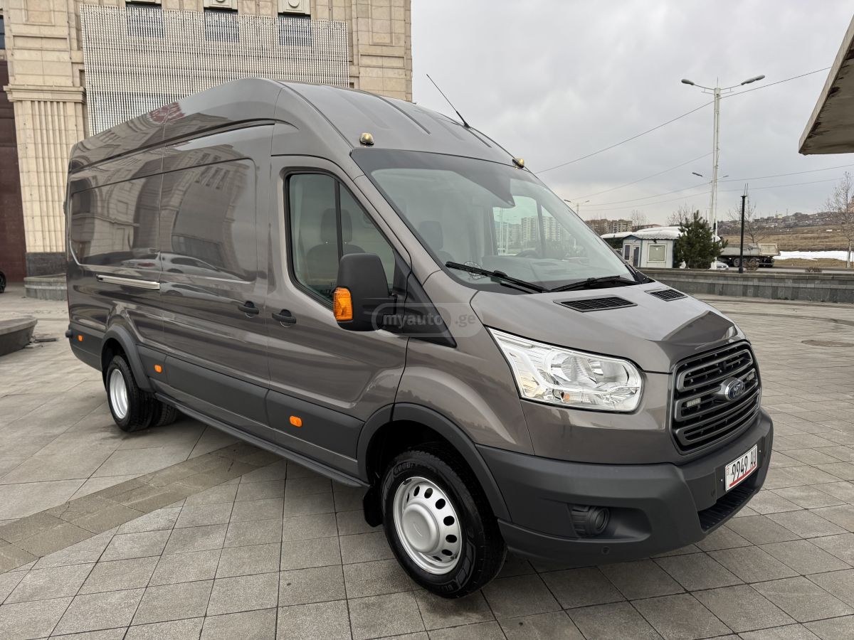 Ford Transit 2017 — photo 2