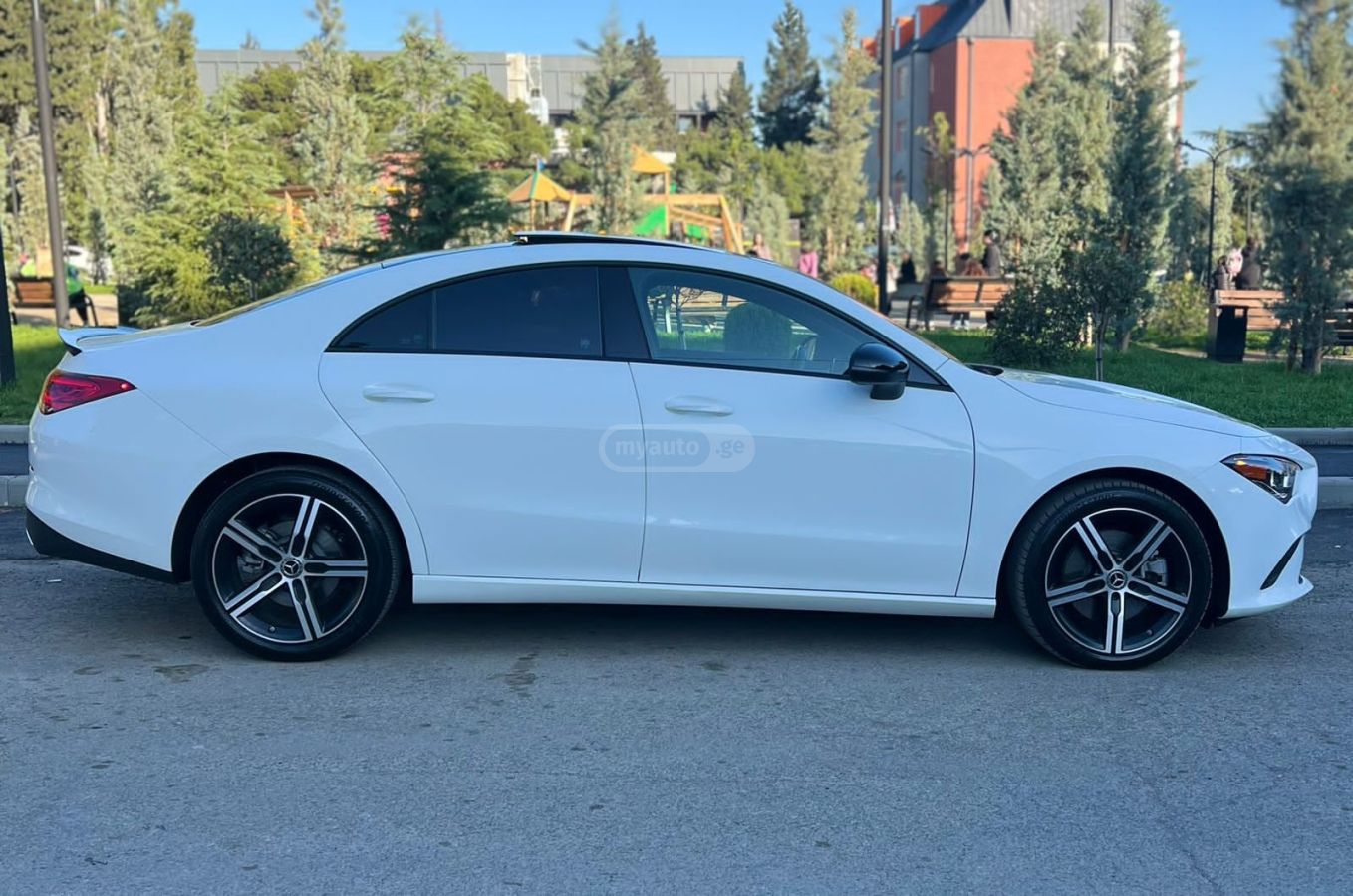 Mercedes-Benz CLA 250 2020 — photo 2