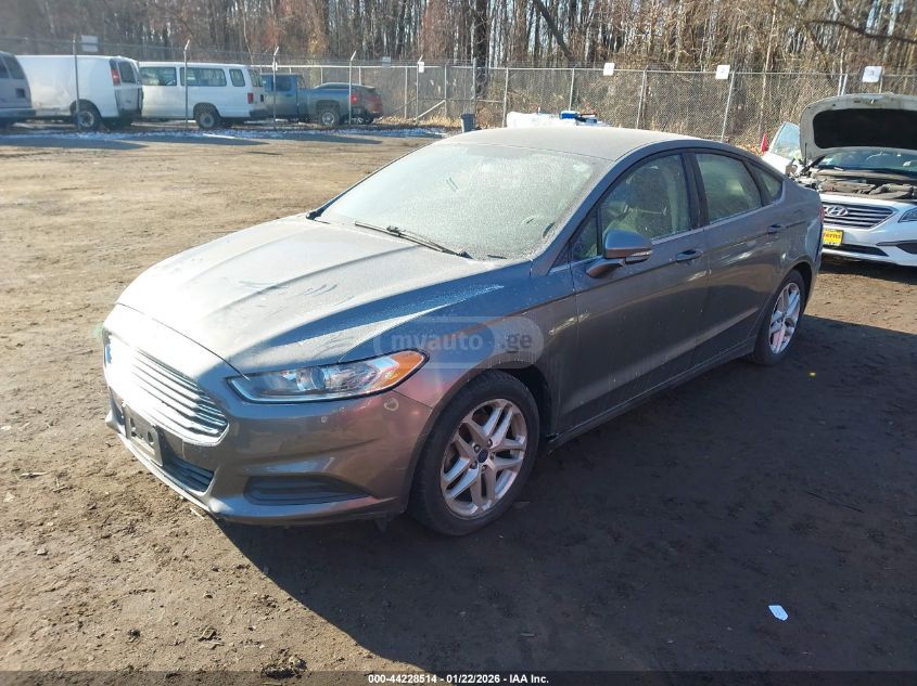 Ford Fusion 2014 — photo 2