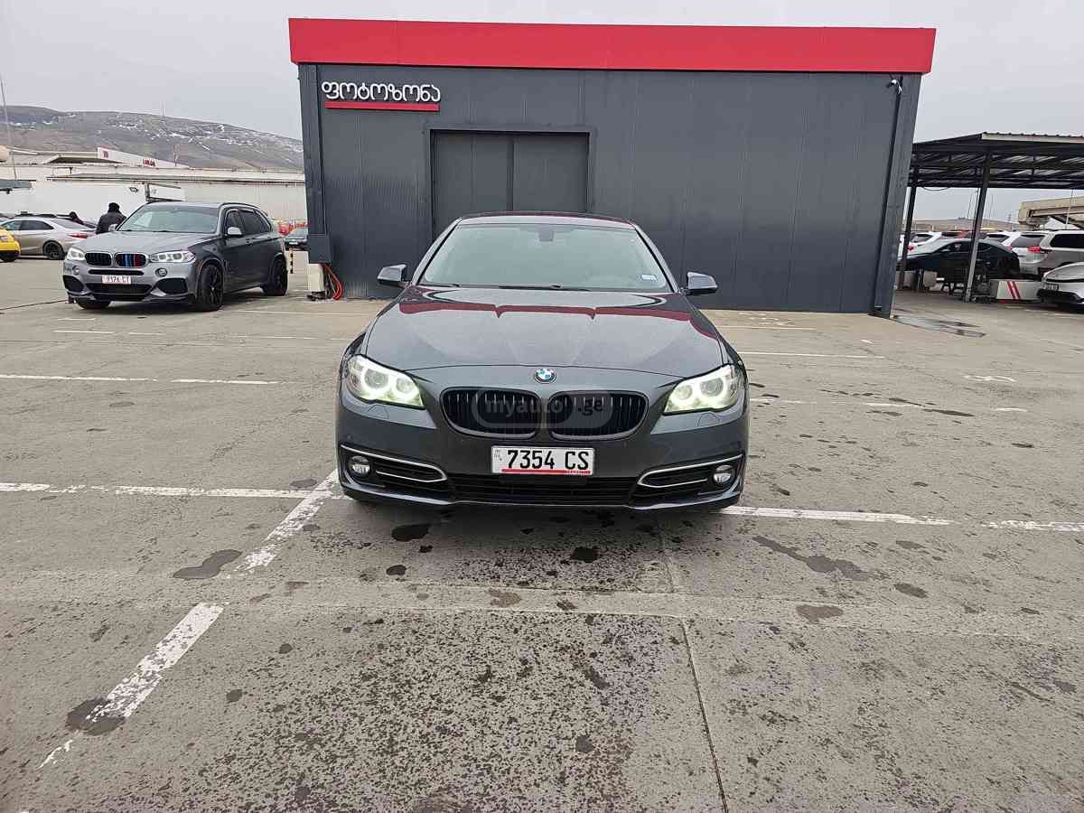 BMW 528 2015 — photo 2