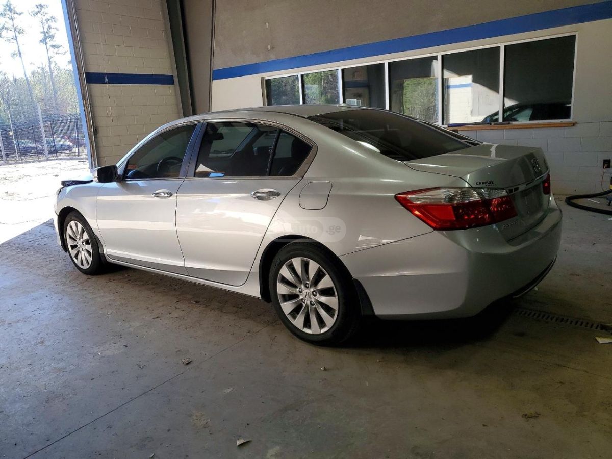Honda Accord 2014 — photo 2