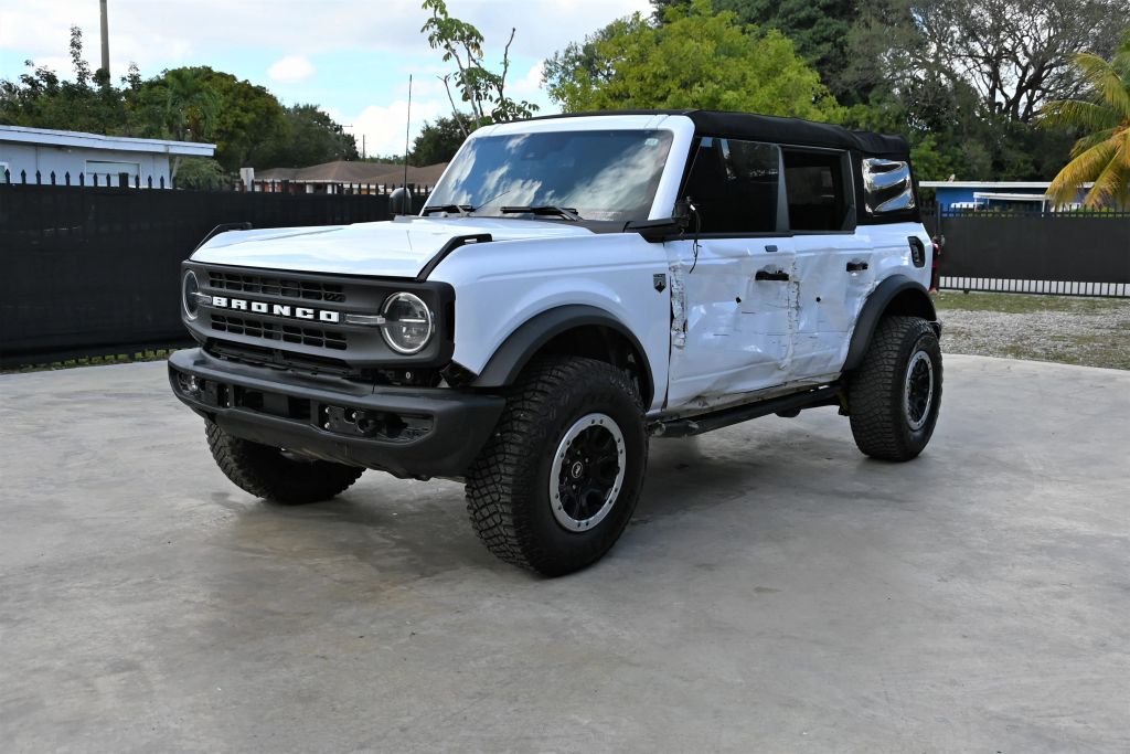 Ford Bronco 2023 — photo 2
