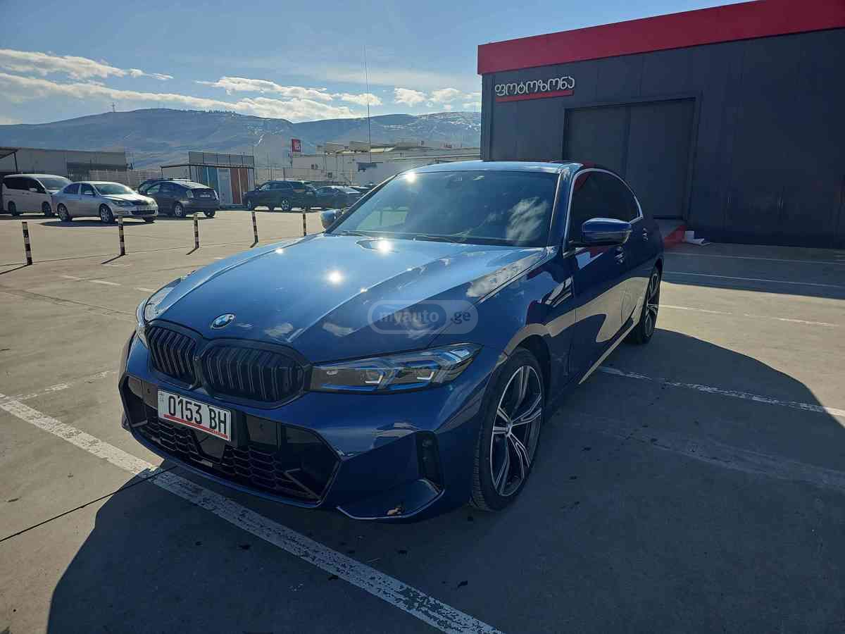 BMW 330