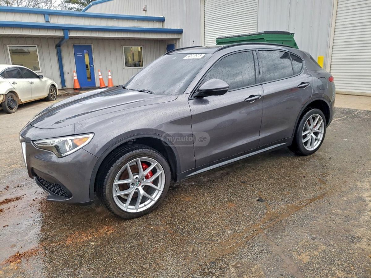 Alfa Romeo Stelvio