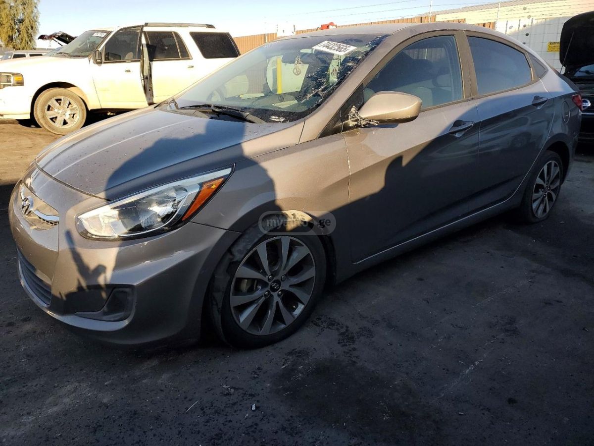 Hyundai Accent