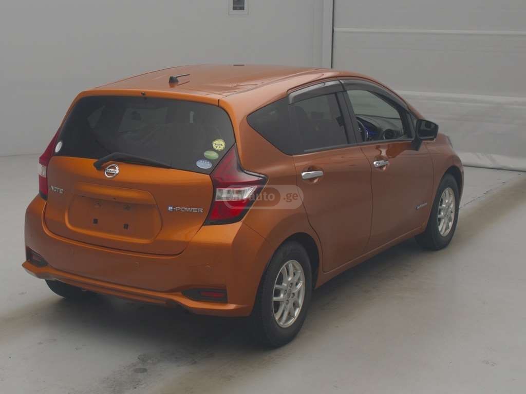 Nissan Note 2017 — photo 2