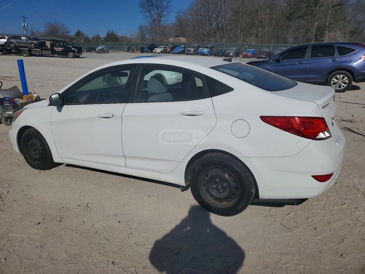 Hyundai Accent 2017 — photo 2