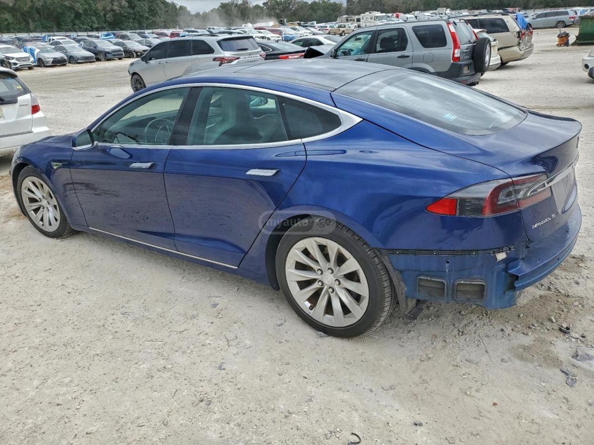 Tesla Model S 2016 — photo 2