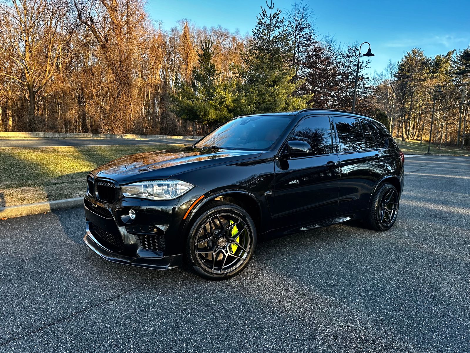 BMW X5 M 2017 — photo 2