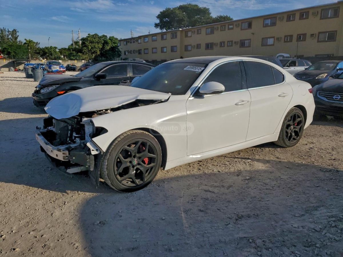 Alfa Romeo Giulia