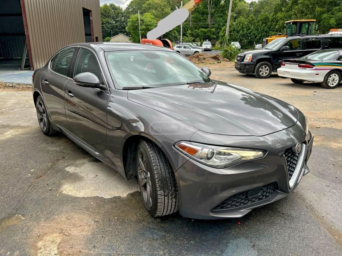 Alfa Romeo Giulia