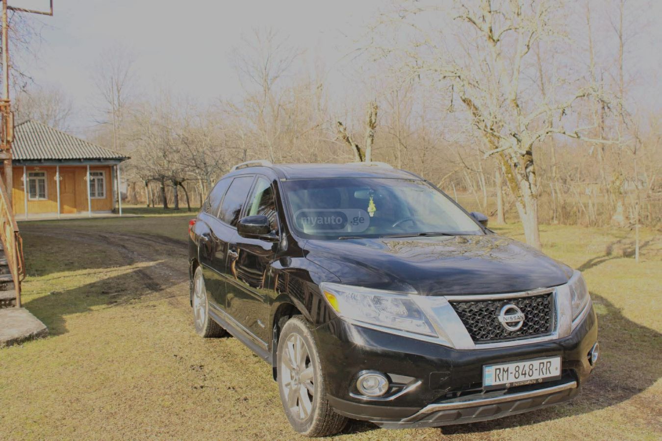Nissan Pathfinder 2013 — photo 2